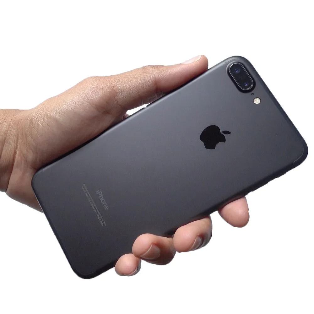 Чистка от пыли и грязи iPhone 7 Plus
