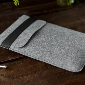 Тонкий войлочный чехол-карман с застежкой для MacBook Pro 14 (2023 | 2021) Light Gray - Фото 10