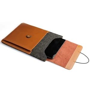 Кожаный чехол d-park Postman Coffee для Apple Macbook 12" | Air 11" - Фото 4