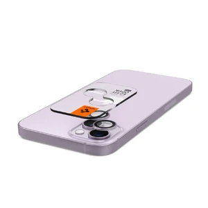 Захисне скло на камеру Spigen Optik Pro Purple для iPhone 15 | 15 Plus | 14 | 14 Plus (2 шт.) - Фото 6