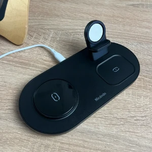 Док-станция Mcdodo 3 in 1 Magnetic Wireless Charger MagSafe 15W Black для iPhone | AirPods | Apple Watch - Фото 4