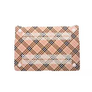Чохол iLoungeMax Burberry Pattern для MacBook Pro 15"Retina - Фото 2