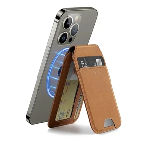 Кожаный чехол-бумажник ESR HaloLock Vegan Leather Wallet MagSafe Stand Brown для iPhone 15 | 14 | 13 | 12 - Фото 2