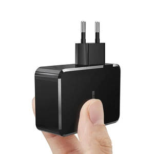 Швидкий мережевий зарядний пристрій ESR USB Type-C PD + 2 USB Wall Charger Black (EU) - Фото 3