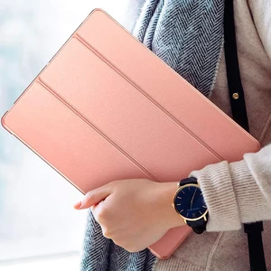 Кожаный чехол ESR Yippee Color Trifold Smart Case Rose Gold для iPad Pro 11" (2018) - Фото 4