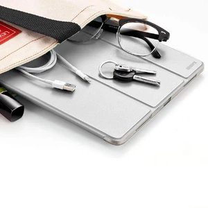 Кожаный чехол ESR Yippee Color Trifold Smart Case Silver для iPad Pro 11" (2018) - Фото 4