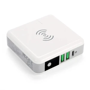 Универсальное зарядное устройство с беспроводной зарядкой iLoungeMax Super Charger Global Travel Power Bank 6700mAh + EU адаптер - Фото 3