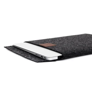 Чехол-конверт из войлока Gmakin Gray | Brown для MacBook Air 13" (2018-2024) | Pro 13" (2016-2022) - Фото 3
