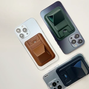 Кожаный чехол-бумажник MagSafe для iPhone 15/14/13/12 с подставкой, разъемом для карт и наличных | iLoungeMax Folding Stand Purple - Фото 6