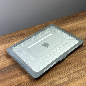 Противоударный чехол iLoungeMax Laptop Kickstand Case Gray для MacBook Pro 16'' M3 | M2 | M1 | M1 (2023 | 2021) - Фото 5