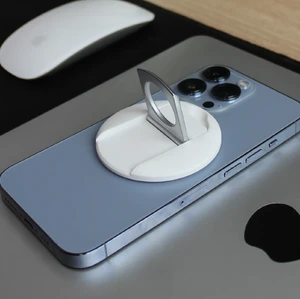 Держатель подставка MagSafe для iPhone на MacBook, превращает iPhone в веб-камеру, с кольцом (попсокетом) на палец | iLoungeMax Camera Mount Black - Фото 8