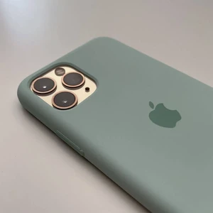 Силиконовый чехол iLoungeMax Silicone Case Beryl для iPhone 11 Pro OEM (MXM72) - Фото 3