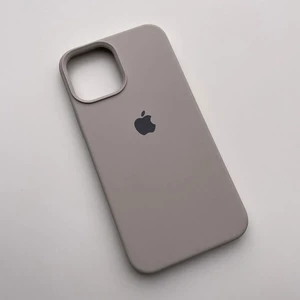 Силиконовый чехол iLoungeMax Silicone Case Gray для iPhone 12 Pro Max OEM - Фото 3