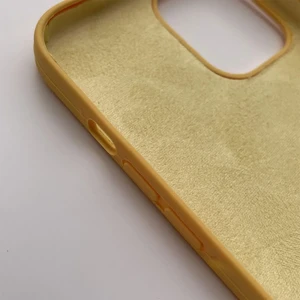 Силиконовый чехол iLoungeMax Silicone Case Yellow для iPhone 12 Pro Max OEM - Фото 6