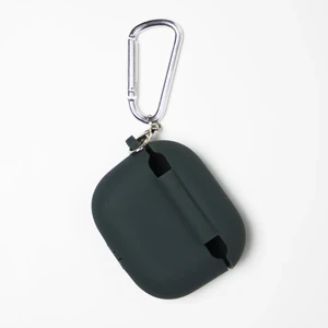 Силиконовый чехол с карабином iLoungeMax TPU Case Olive Green для AirPods 3 - Фото 3