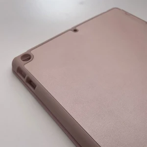 Чехол с держателем для стилуса для iPad 9 | 8 | 7 10.2" (2021 | 2020 | 2019) iLoungeMax Protective Smart Cover Rose Gold - Фото 3