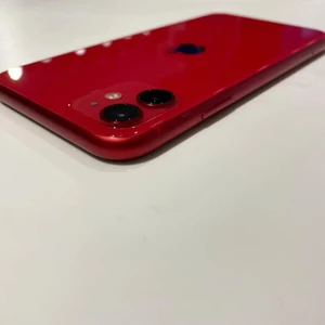 б/у iPhone 11 256GB (PRODUCT)RED (MWLN2) - Фото 7