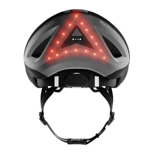 Умный защитный шлем для велосипеда Lumos Kickstart Black с подсветкой, датчиками поворота и влагозащитой - Фото 4