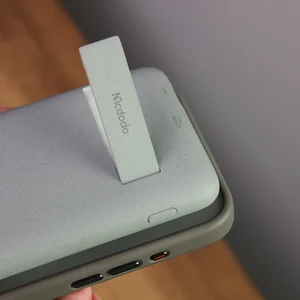 Повербанк с беспроводной зарядкой Mcdodo MagSafe Magnetic Wireless Charger Power Bank 10000mAh (с поддержкой анимации) - Фото 8