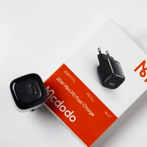 Быстрое сетевое зарядное устройство Mcdodo Mini PD Fast Charge 25W - Фото 6