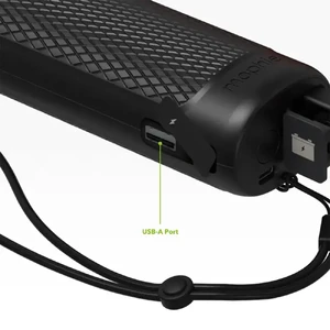 Портативный фонарик с зарядным устройством Mophie Powerstation Go Rugged Flashlight - Фото 4