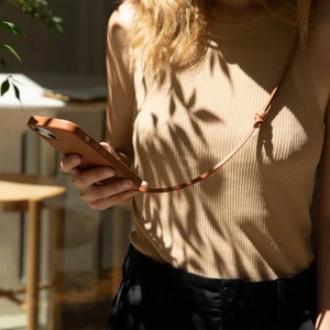 Кожаный чехол-накладка Native Union CLIC Classic MagSafe Tan для iPhone 13 Pro - Фото 7