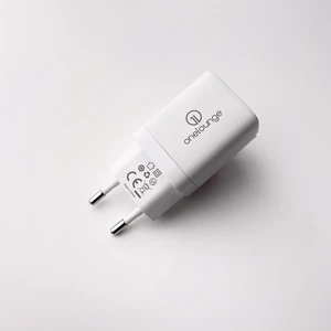 Зарядное устройство oneLounge 1Power PD 20W USB-C + USB-A для iPhone | iPad | MacBook M1 - Фото 2