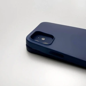 Супертонкий чохол oneLounge 1Thin 0.35mm Blue для iPhone 12 | 12 Pro - Фото 4