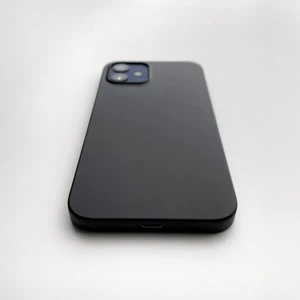Супертонкий чехол oneLounge 1Thin 0.35mm Black для iPhone 12 | 12 Pro - Фото 6