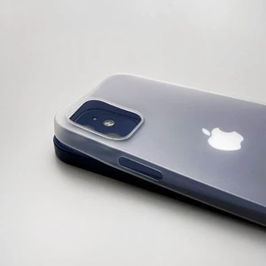 Супертонкий чехол oneLounge 1Thin 0.35mm White для iPhone 12 | 12 Pro - Фото 4