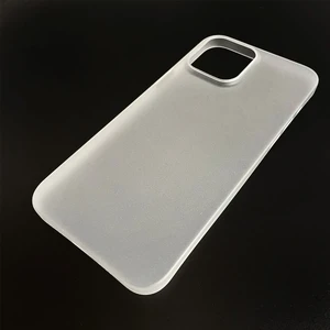 Супертонкий чехол oneLounge 1Thin 0.35mm White для iPhone 13 - Фото 11