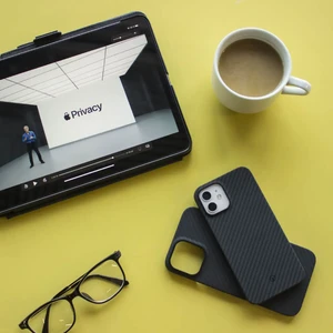 Карбоновый (кевлар) чехол oneLounge 1Thin Aramid для iPhone 12 | 12 Pro - Фото 3