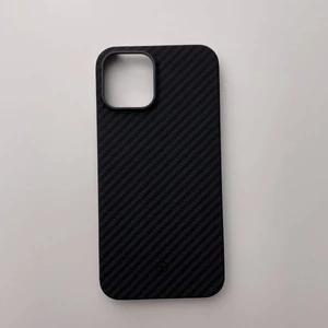 Карбоновый (кевлар) чехол oneLounge 1Thin Aramid для iPhone 12 | 12 Pro - Фото 8