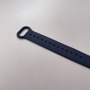 Синій силіконовий ремінець iLoungeMax для Xiaomi Mi Band 5 | 6 - Фото 4