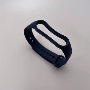 Синій силіконовий ремінець iLoungeMax для Xiaomi Mi Band 5 | 6 - Фото 2