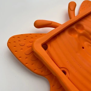 Детский чехол iLoungeMax Cartoon Butterfly Orange для Apple iPad Apple iPad 9 | 8 | 7 10.2" (2021 | 2020 | 2019) | Air 3 10.5" | Pro 10.5" - Фото 7