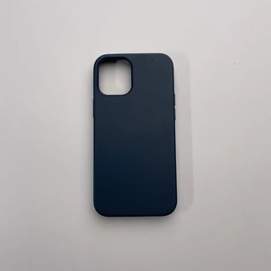 Кожаный чехол iLoungeMax Genuine Leather Case MagSafe Baltic Blue для iPhone 12 mini ОЕМ - Фото 3