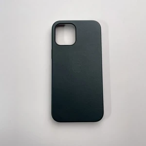 Кожаный чехол iLoungeMax Genuine Leather Case MagSafe Pine Green для iPhone 12 Pro Max ОЕМ - Фото 2