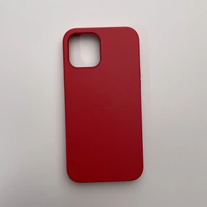 Шкіряний чохол iLoungeMax Genuine Leather Case MagSafe Red для iPhone 12 Pro Max ОЕМ - Фото 3