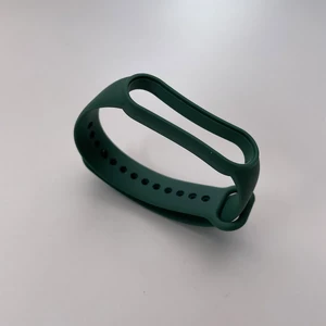 Зелений силіконовий ремінець iLoungeMax для Xiaomi Mi Band 5 | 6 - Фото 2