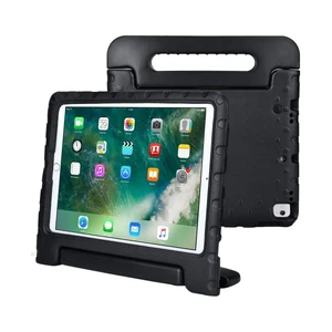 Дитячий протиударний чохол iLoungeMax Hand Black для Apple iPad  7 10.2" (2021 | 2020 | 2019) | Air 3 10.5" | Pro 10.5"  - Фото 1