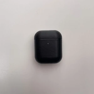 Шкіряний чохол iLoungeMax Leather Case Black для Airpods 2 | 1 - Фото 2