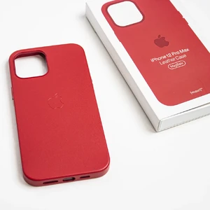 Шкіряний чохол iLoungeMax Leather Case MagSafe Red для iPhone 12 Pro Max OEM (з підтримкою анімації) - Фото 3