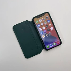 Шкіряний чохол-гаманець iLoungeMax Leather Folio Forest Green для iPhone 11 Pro OEM - Фото 4
