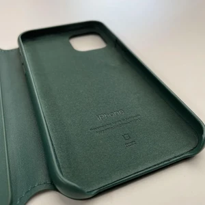 Шкіряний чохол-гаманець iLoungeMax Leather Folio Forest Green для iPhone 11 Pro OEM - Фото 7