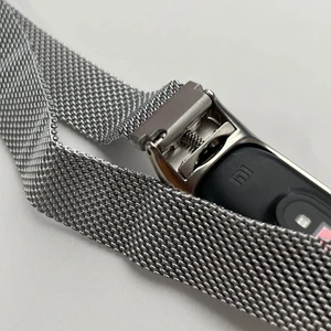 Металлический ремешок iLoungeMax Milanese Loop Silver для Xiaomi Mi Band 3 | 4 - Фото 5