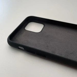 Силиконовый чехол iLoungeMax Silicone Case Black для iPhone 11 Pro OEM (MWYN2) - Фото 3