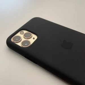 Силиконовый чехол iLoungeMax Silicone Case Black для iPhone 11 Pro OEM (MWYN2) - Фото 2