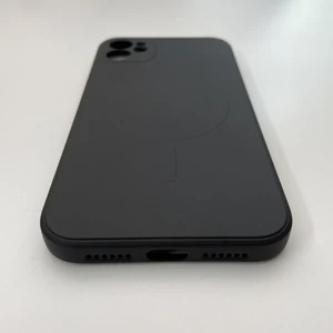 Чорний силіконовий чохол iLoungeMax Silicone Case Full Camera Protective Black для iPhone 11 - Фото 3