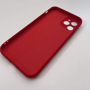 Силіконовий чохол iLoungeMax Silicone Case Full Camera Protective Red для iPhone 11 Pro - Фото 5